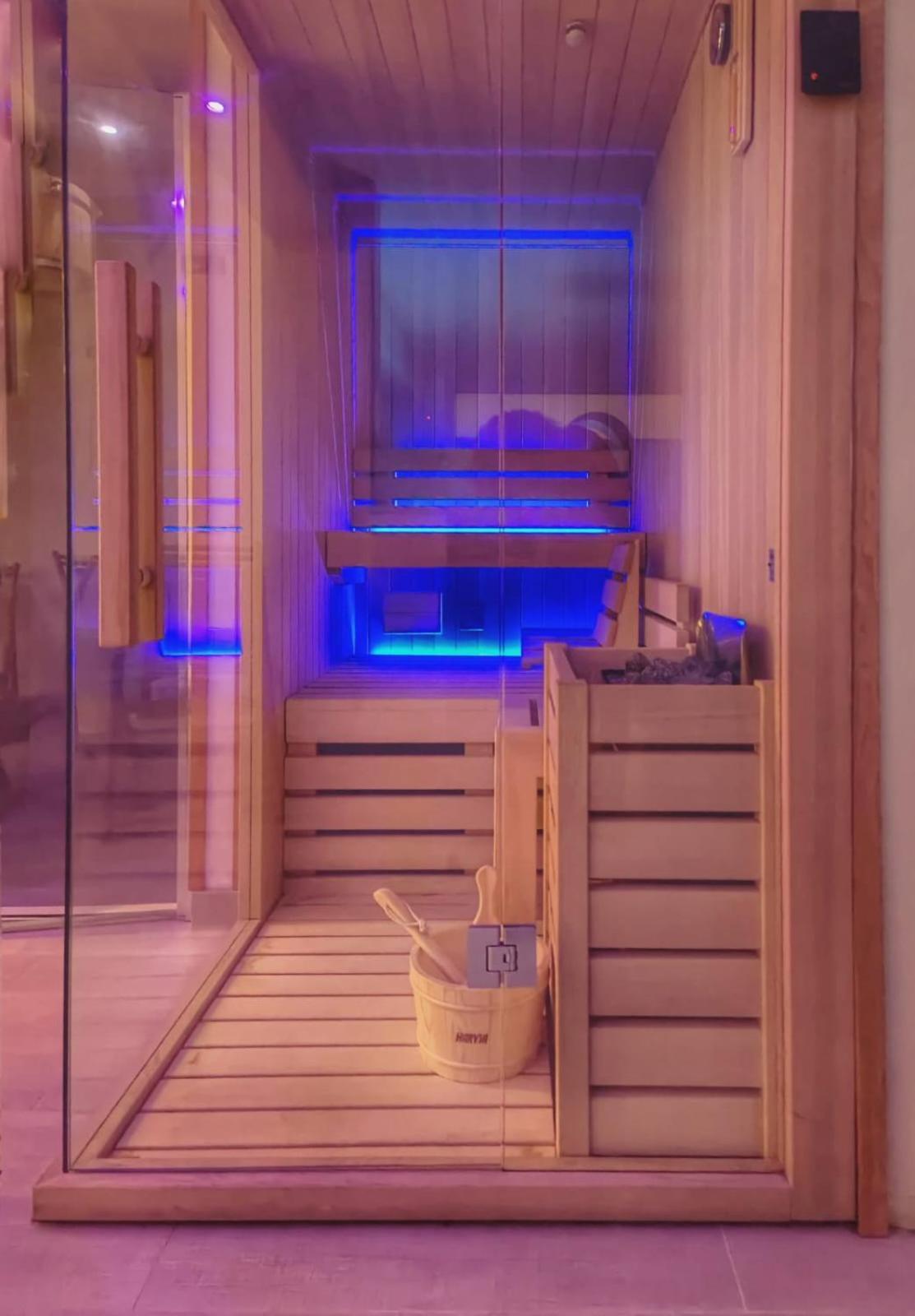 Mya Luxury Rooms And Wellness Melendugno Eksteriør billede