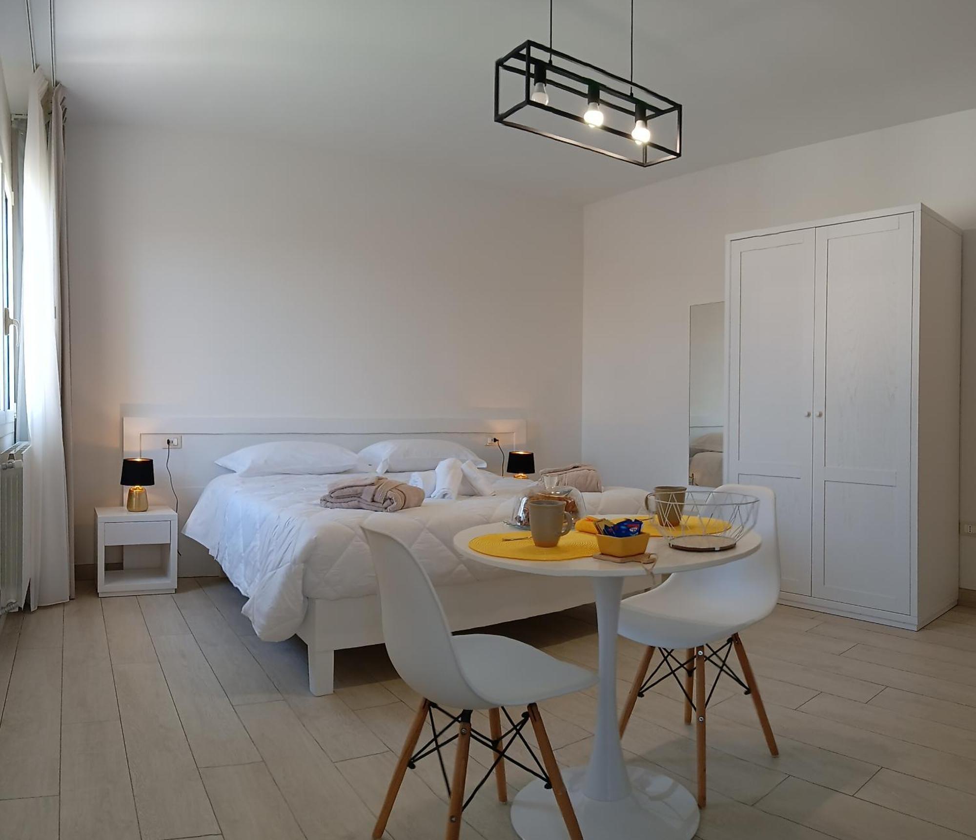 Mya Luxury Rooms And Wellness Melendugno Eksteriør billede
