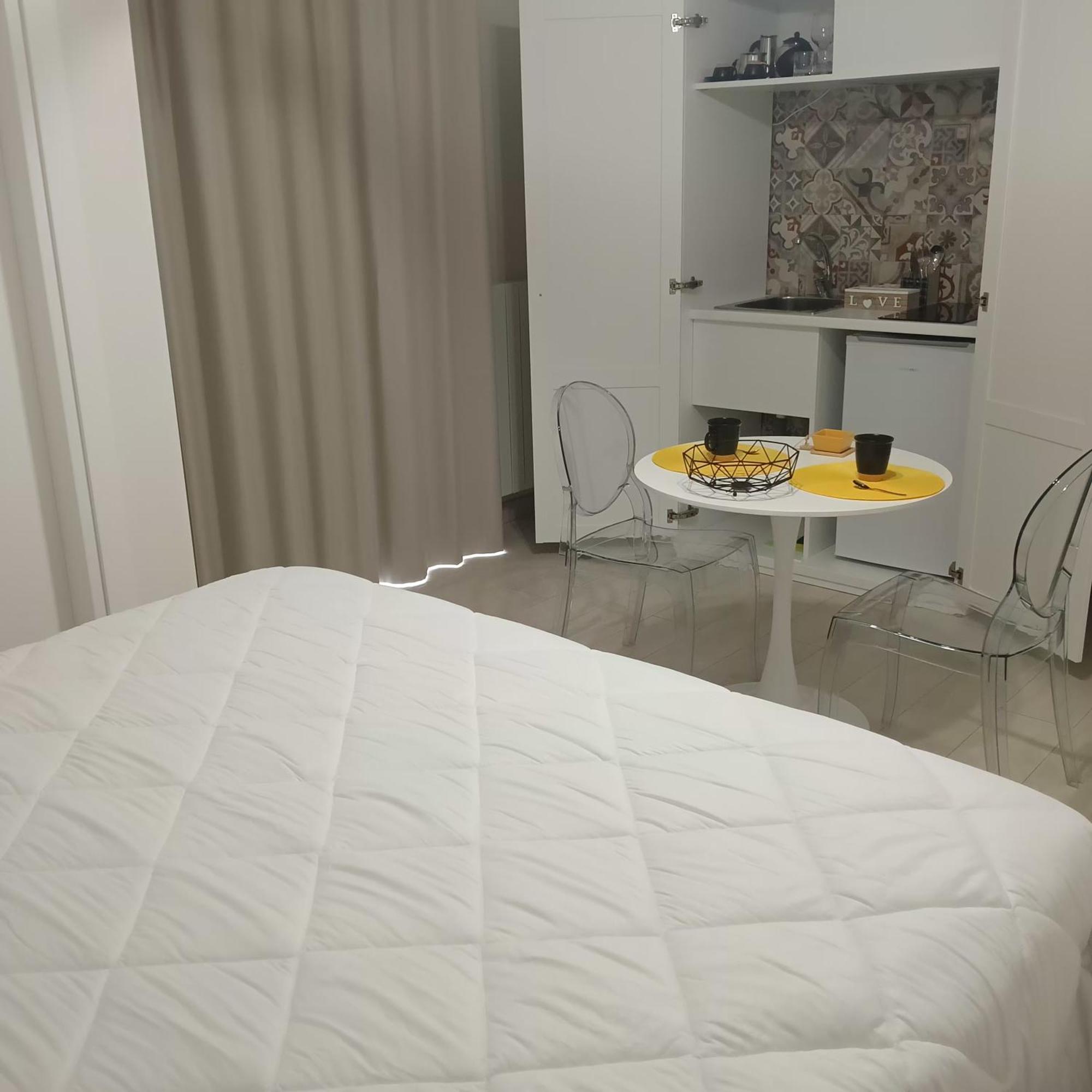 Mya Luxury Rooms And Wellness Melendugno Eksteriør billede