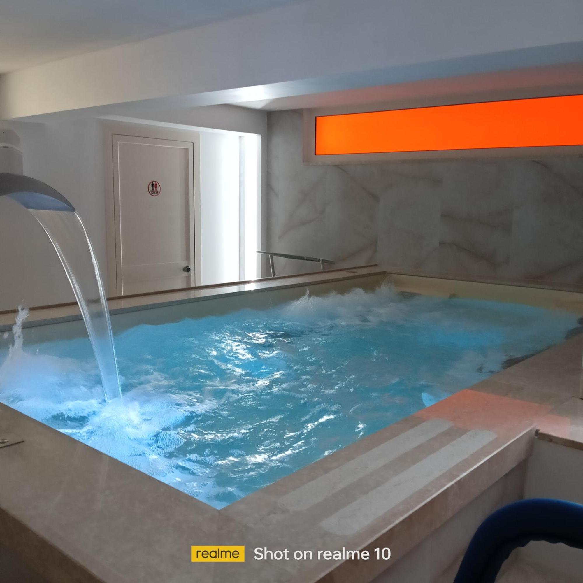 Mya Luxury Rooms And Wellness Melendugno Eksteriør billede