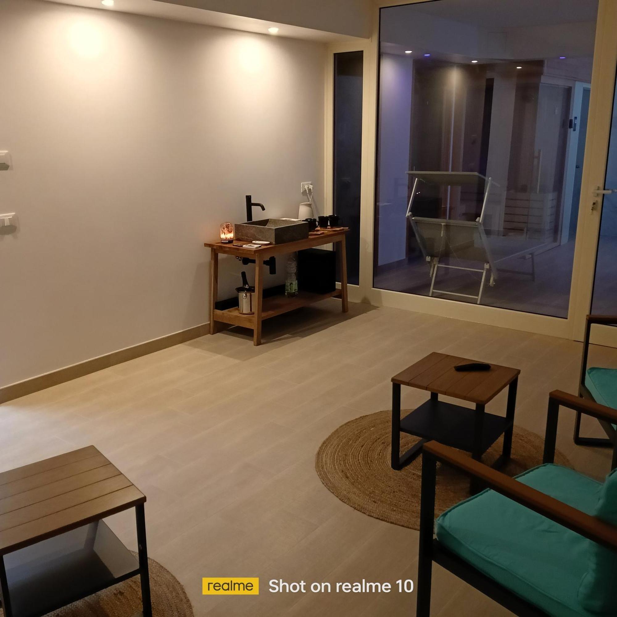 Mya Luxury Rooms And Wellness Melendugno Eksteriør billede